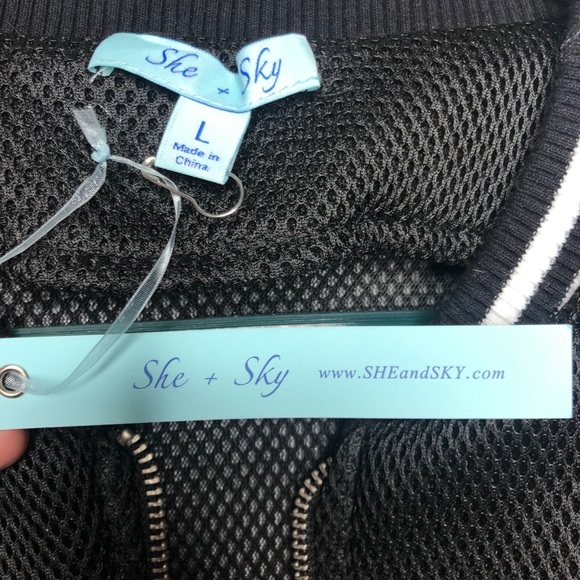 🖤Black Mesh Bomber Jacket🧥 - Picture 2 of 5